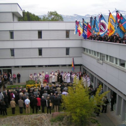 Beerdigung auf dem Klosterfriedhof der Abtei